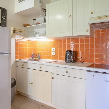 Apartment Stomolocation