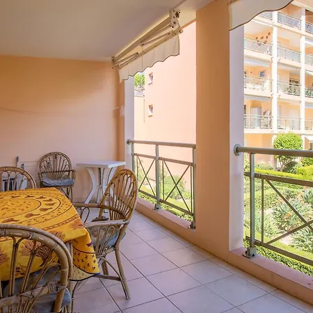 Apartment Stomolocation *