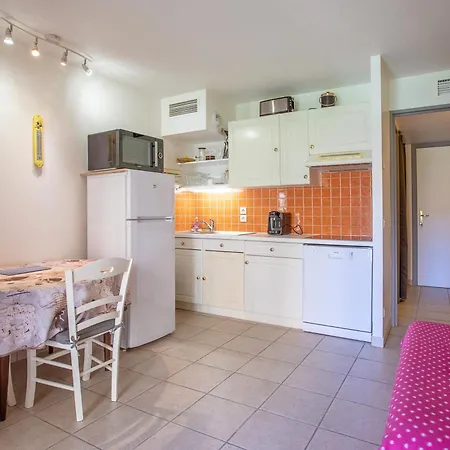 Stomolocation Apartment *